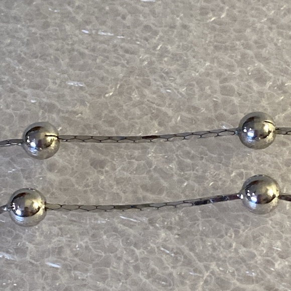 NWOT - 925 Sterling Silver Herringbone Ball Chain & Matching Stud Earrings - Picture 13 of 13